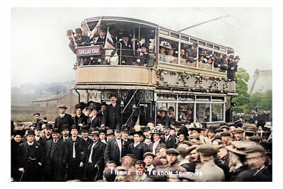 ptc0225 - Crowded Tram to Yeadon 26 5 09 , Yorkshire - Print 6x4