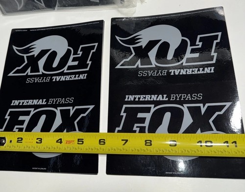 2 TRD PRO INTERNAL BYPASS FOX RACING Suspension SHOCKS SHOX DECALS STICKERS - Afbeelding 3 van 5