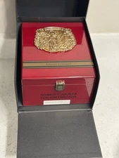 Romeo Y Juliet Cigar Box Edition Limitada Prominete Red Lacquer Finish Wood Box