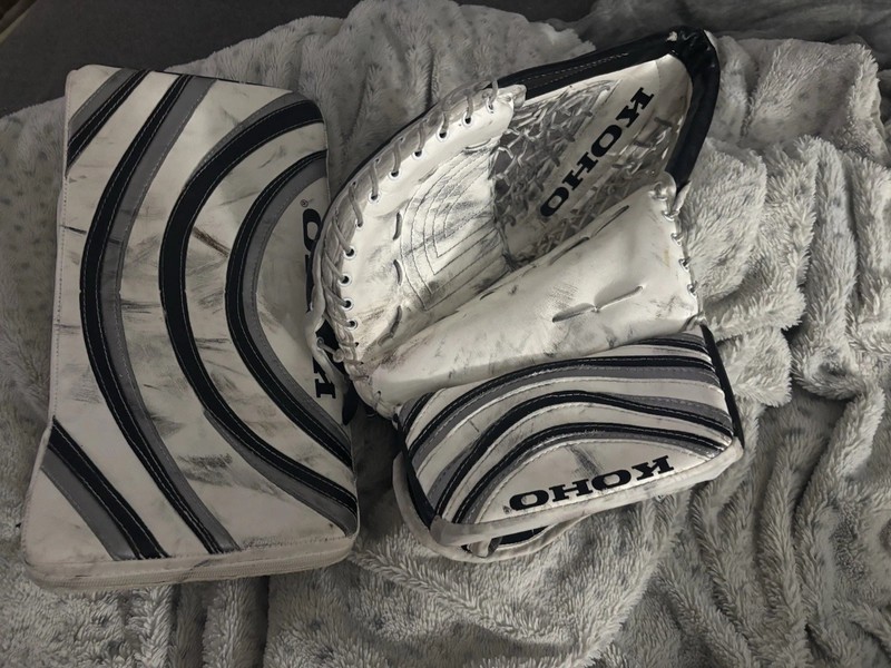 KOHO 100 Series Right Catching Glove And Blocker Senior
