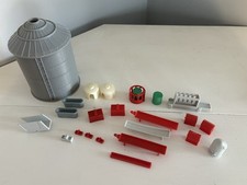 Vintage ERTL Farm Country 1:64 Accessory Set Incomplete