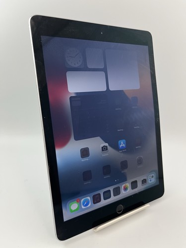 Apple iPad Air 2 A1566 WiFi 16GB Grey 9.7" 8MP iPadOS Tablet Read Below #i02 - Picture 2 of 24