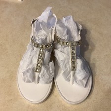 BeBe Girls White Sparkly Sandals with rhinestones Large 2/3 NWOB Dressy