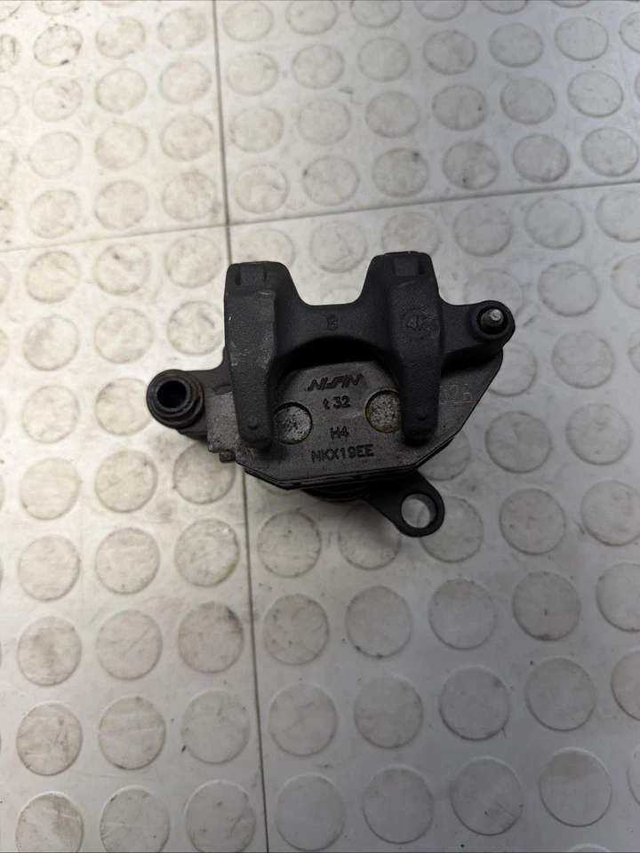 Pinza de freno trasera Honda Grom MSX 125 2017-2020 OEM Foto 3 de 4