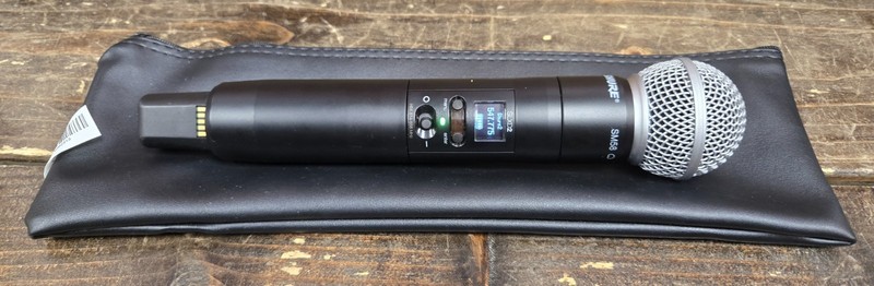 Shure SM58 Microphone SLXD2 H55 & Carrying Case