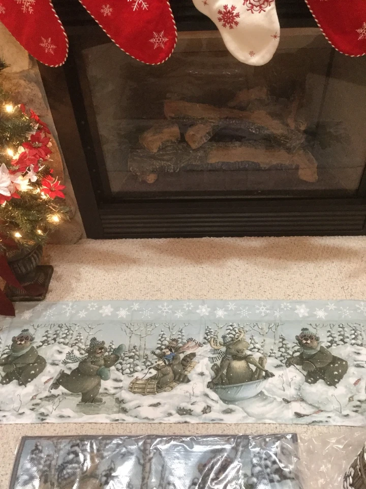 Woodland Lodge Winter Moose Bear Bathroom Ensemble. Shower/Valance/Towels & More - Image 3 of 4