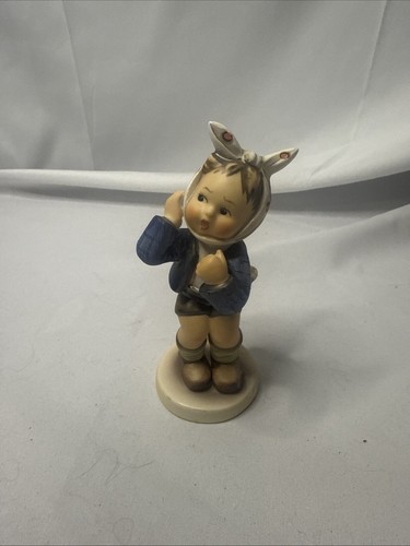 1950-1955 Hummel Figurine 5.5 Inch #217 Boy with Toothache Full Bee TMK-5