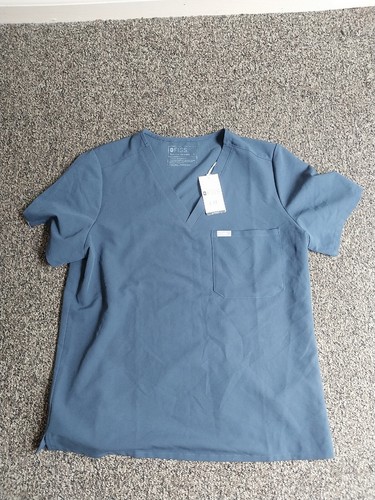 Figs Caterina One Pocket Top Women XL NWT - Picture 2 of 3