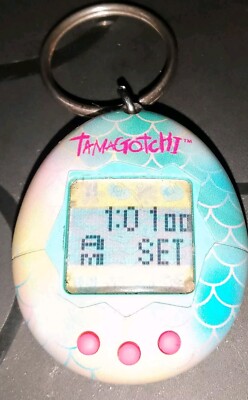 Tamagotchi Bandai 2017 funktionierendes interaktives virtuelles Cyber-Haustier elektronisches Spielzeug