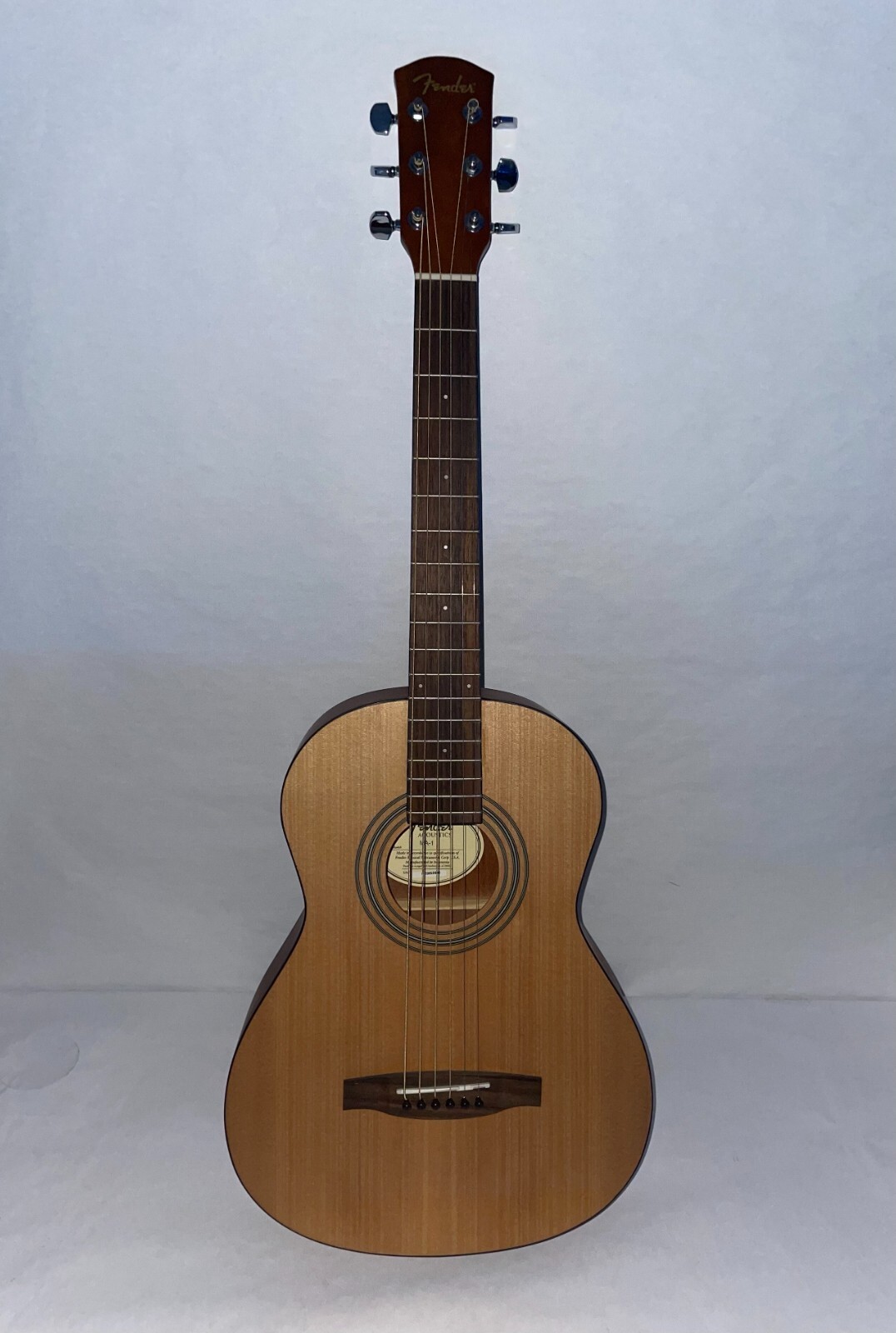 Fender MA-1 Mini Guitar with Soft Case