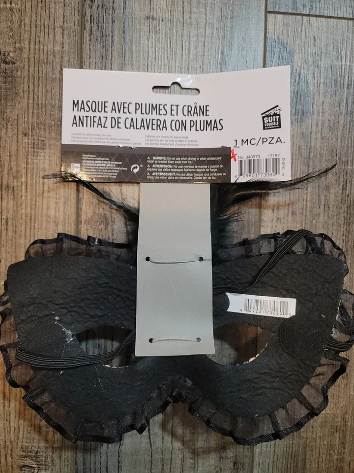 Black Masquerade Holloween Venetian Mardi Gras Mask for Women - Image 2 of 2