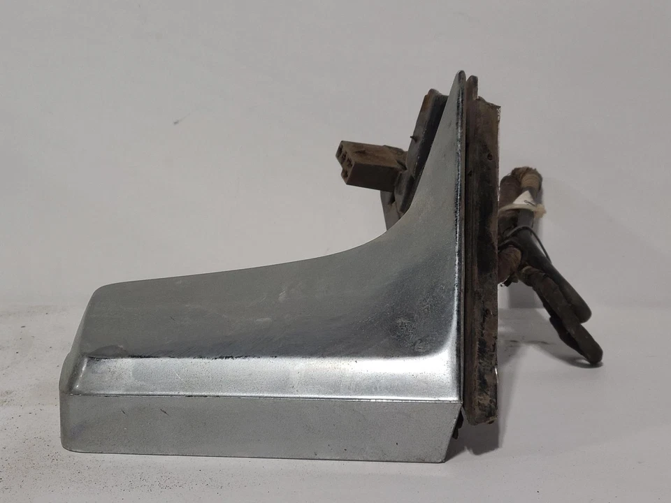 Espejo retrovisor izquierdo usado se adapta a: Chrysler New Yorker 1987 (tracción delantera) eléctrico izquierdo grado C Foto 3 de 4