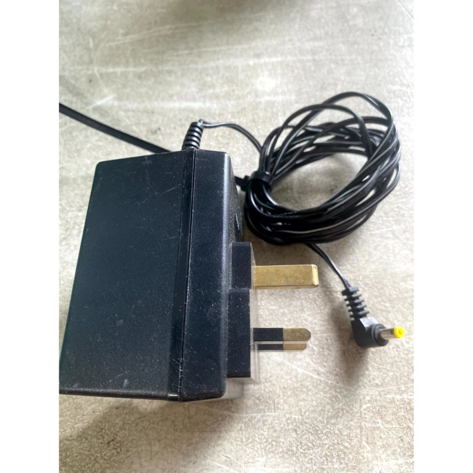 JVC AA-R602B AC Power Adapter Charger Black 6V 450mA 3-Pin UK Plug Wall Mounted - Image 3 of 4