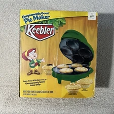 Keebler Pie Maker NIB 2012 Kellogg NA Co Green w/Recipe booklet