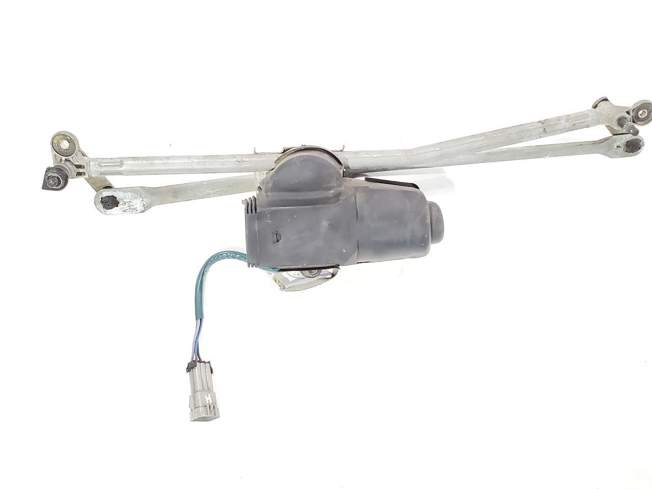 2003 Maserati Spyder Cambiocorsa OEM Front Wiper Motor With Linkage TGE438C
