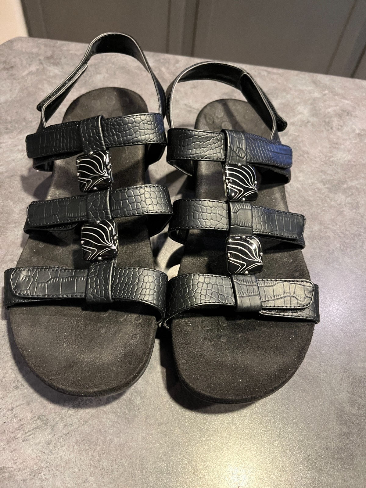 Vionic Amber Sandals Black Adjustable Straps Cush… - image 2