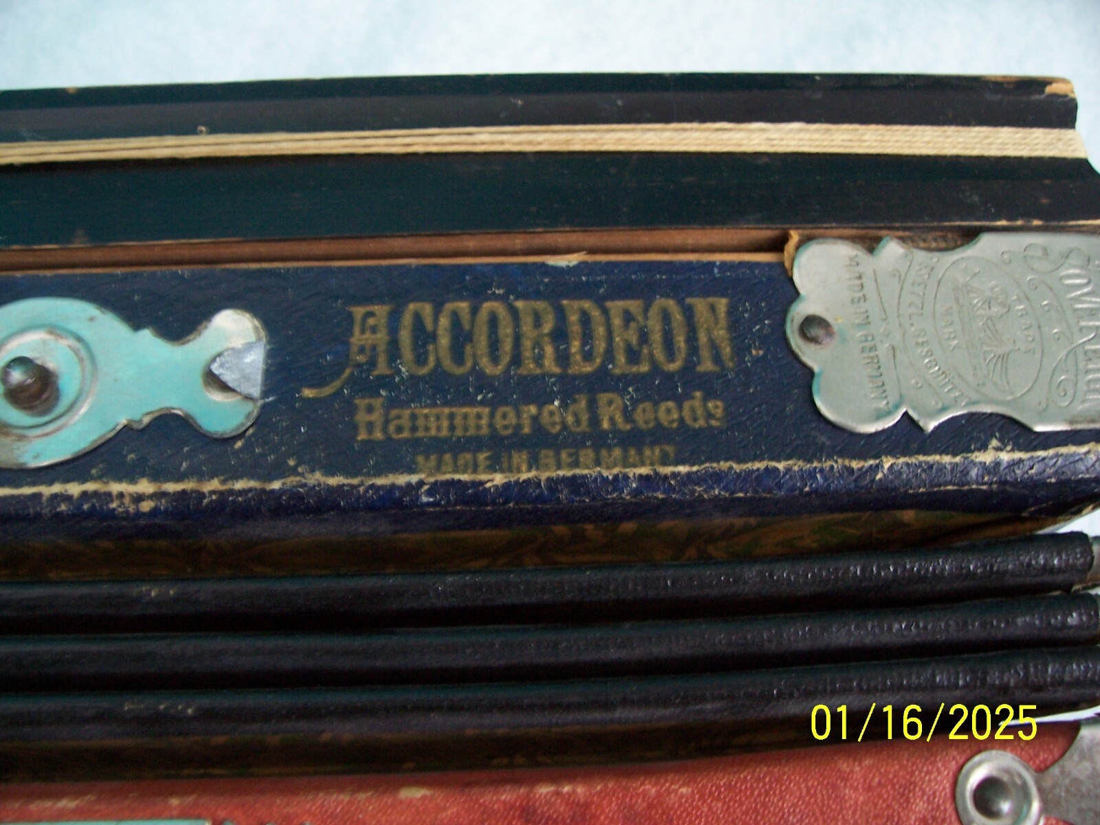 Picture 5 of 8