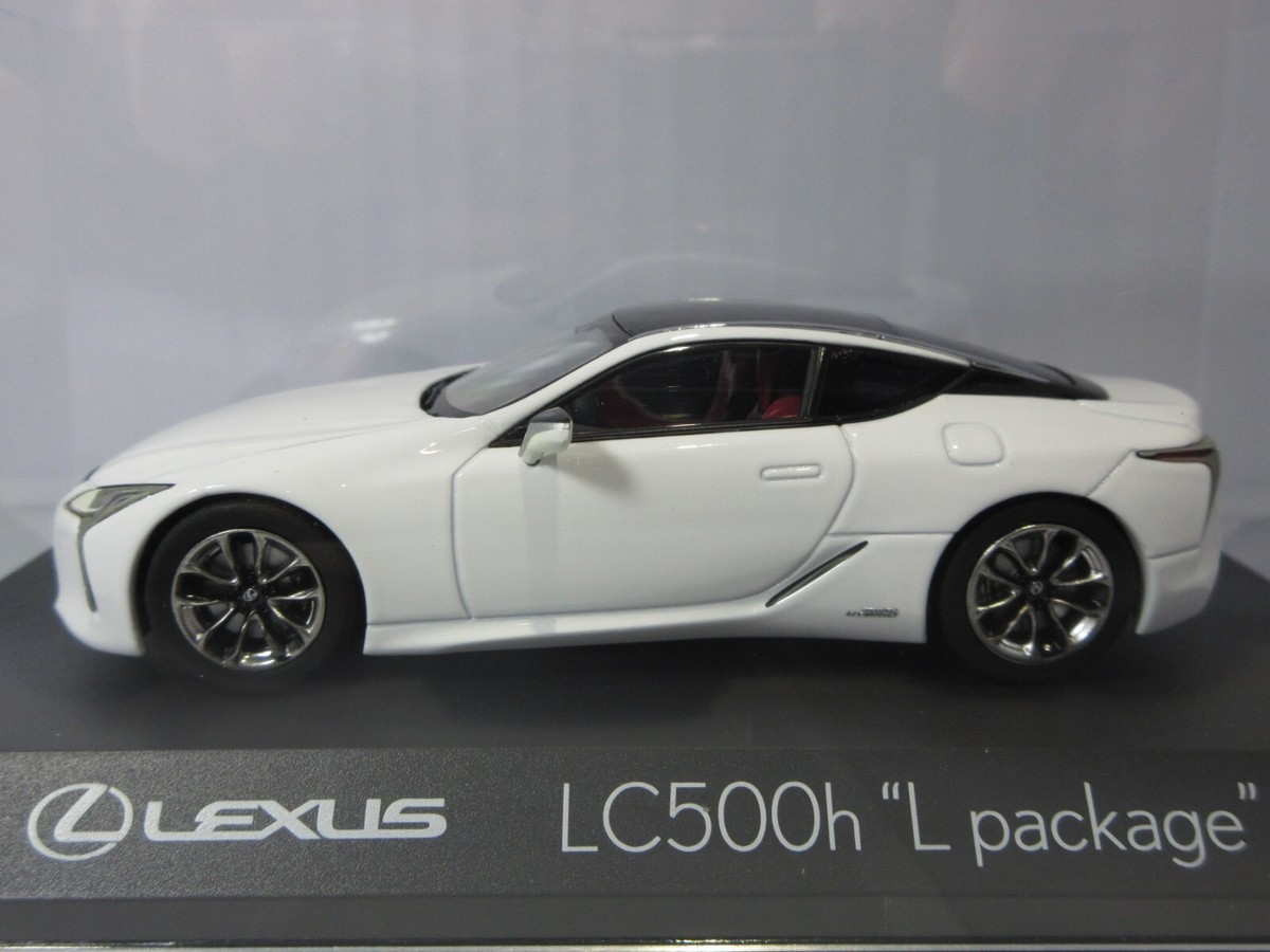 【KYOSHO】京商1/43スケールレクサス LC500h\