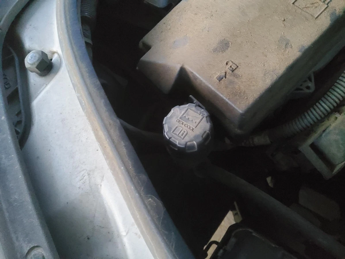 2011 chevy camaro coolant reservoir deals