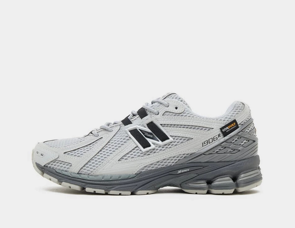 靴 New Balance 1906R CORDURA New Balance 1906R Cordura Pack | SneakerNews.com