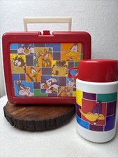 Vintage Warner Bros Looney Tunes Collage Red Thermos Brand Lunch Box Made in USA