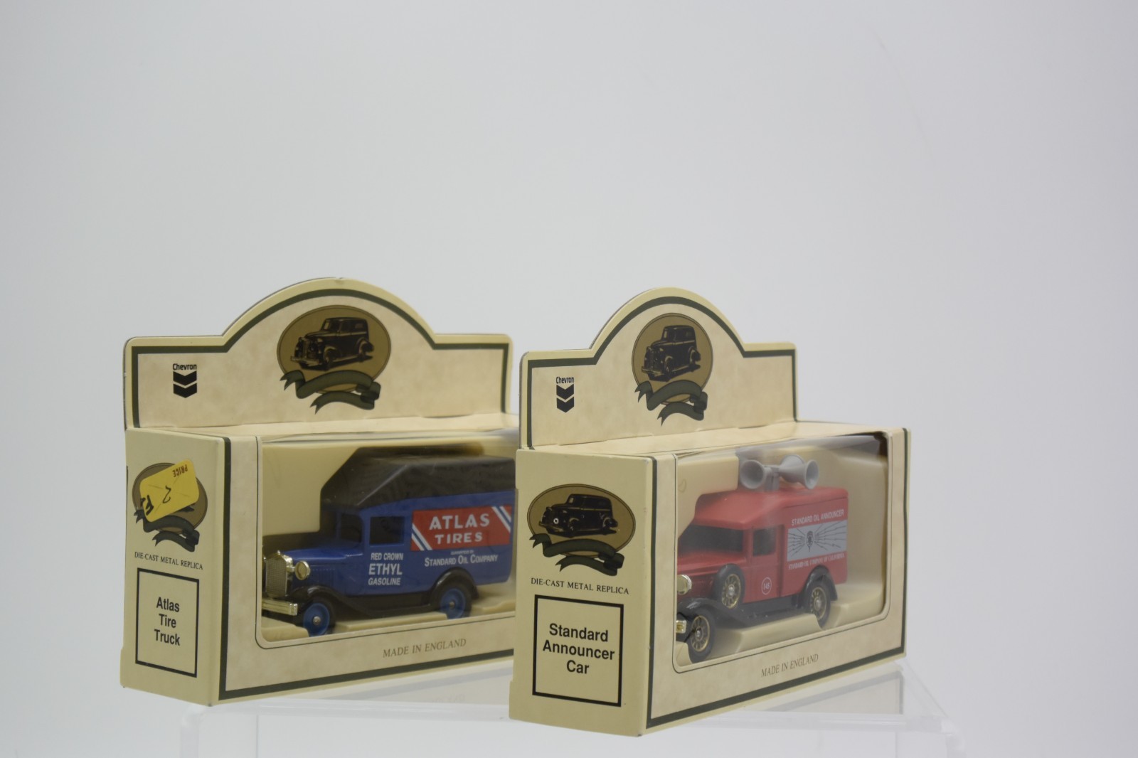 2  Lledo Days Gone Atlas Tires Chevron Standard Oil Die-Cast Trucks