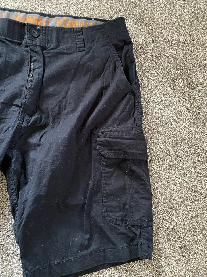 Pantalones cortos cargo negros para hombre talla 38 Foto 2 de 4