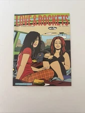 LOVE AND ROCKETS #31 Comic Magazine Fantagraphics  1989 Hernandez