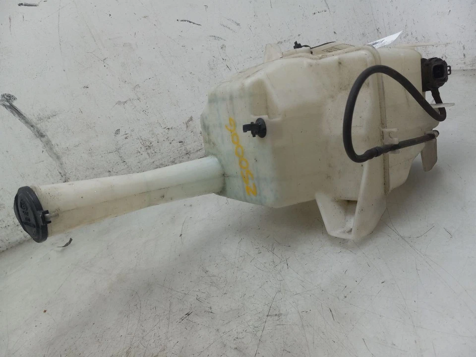 DEPÓSITO DE LAVADO TOYOTA SIENNA 04-20 Foto 3 de 4