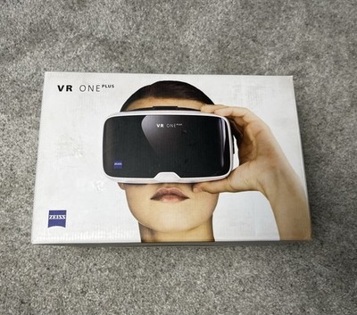 Zeiss VR One Plus Smartphone VR Headsest