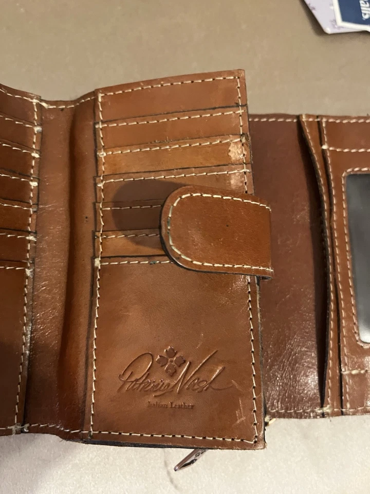 Patricia Nash Cametti Leather Floral Wallet Tri Fold Peruvian Painting Organizer - Image 4 of 4