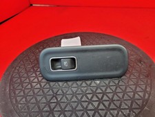 MERCEDES BENZ CLA 2023 LEFT FRONT ELECTRIC WINDOW SWITCH 16790598039051