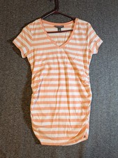 A Pea in the Pod Maternity Short Sleeve V-Neck T-Shirt Peach Stripe Sz M