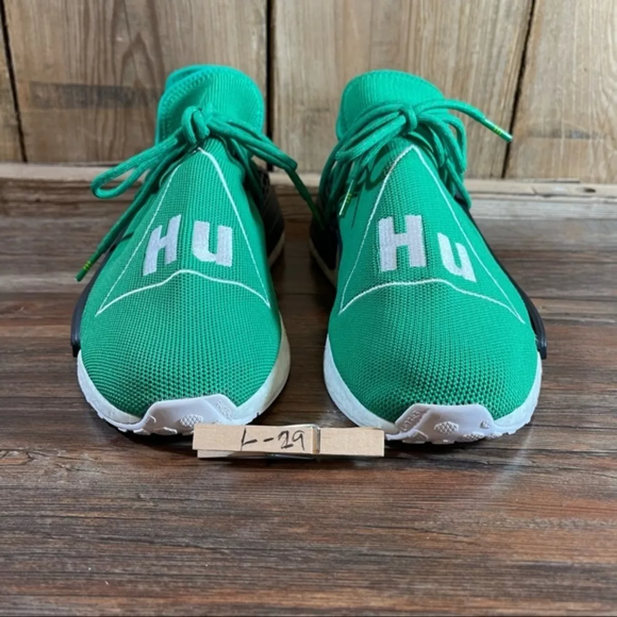 Adidas sales kelly green