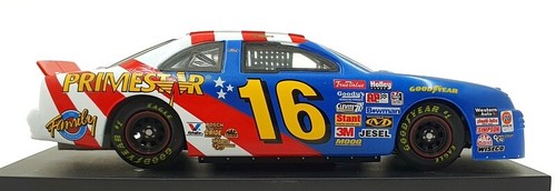 Revell 1/24 Scale 3848 Ford Thunderbird #16 Primestar/Family Channel - Musgrove - Picture 3 of 7
