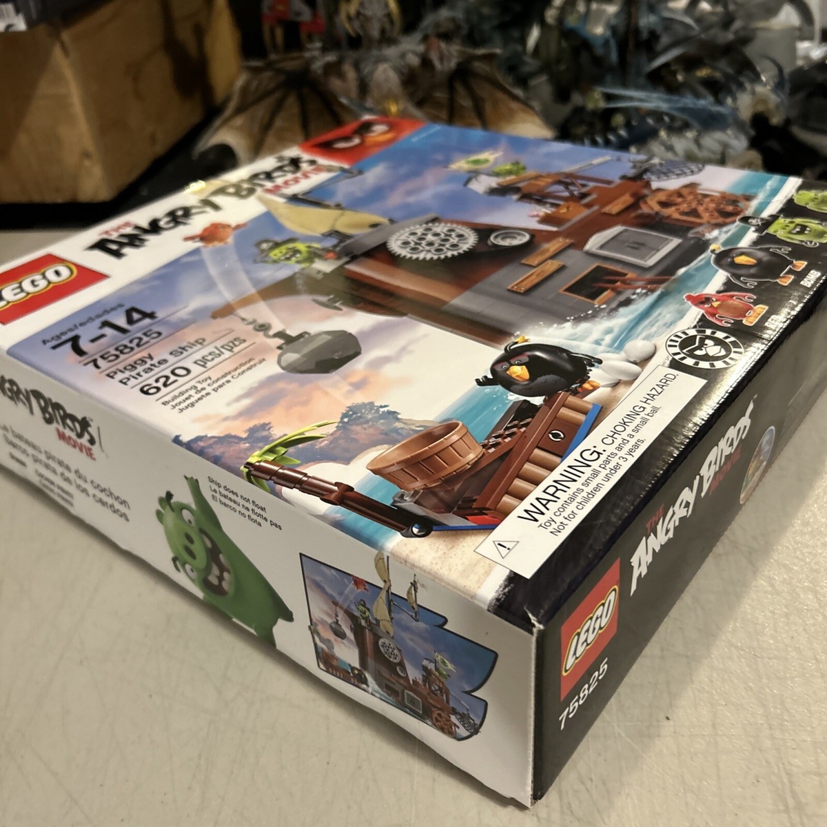 LEGO Angry Birds 75825 - Pirate Ship Of The Pigs- 99.9% Complete