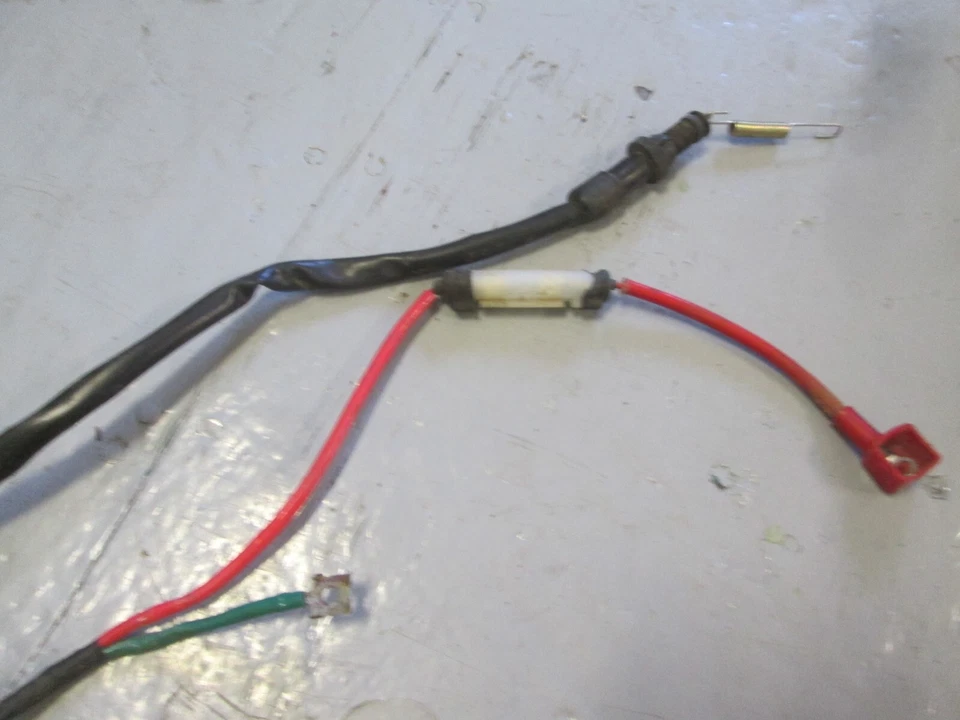 Arnés de cableado principal Honda 1985-1986 XL350R 32100-KL3-770 INSPECCIONADO Foto 3 de 4