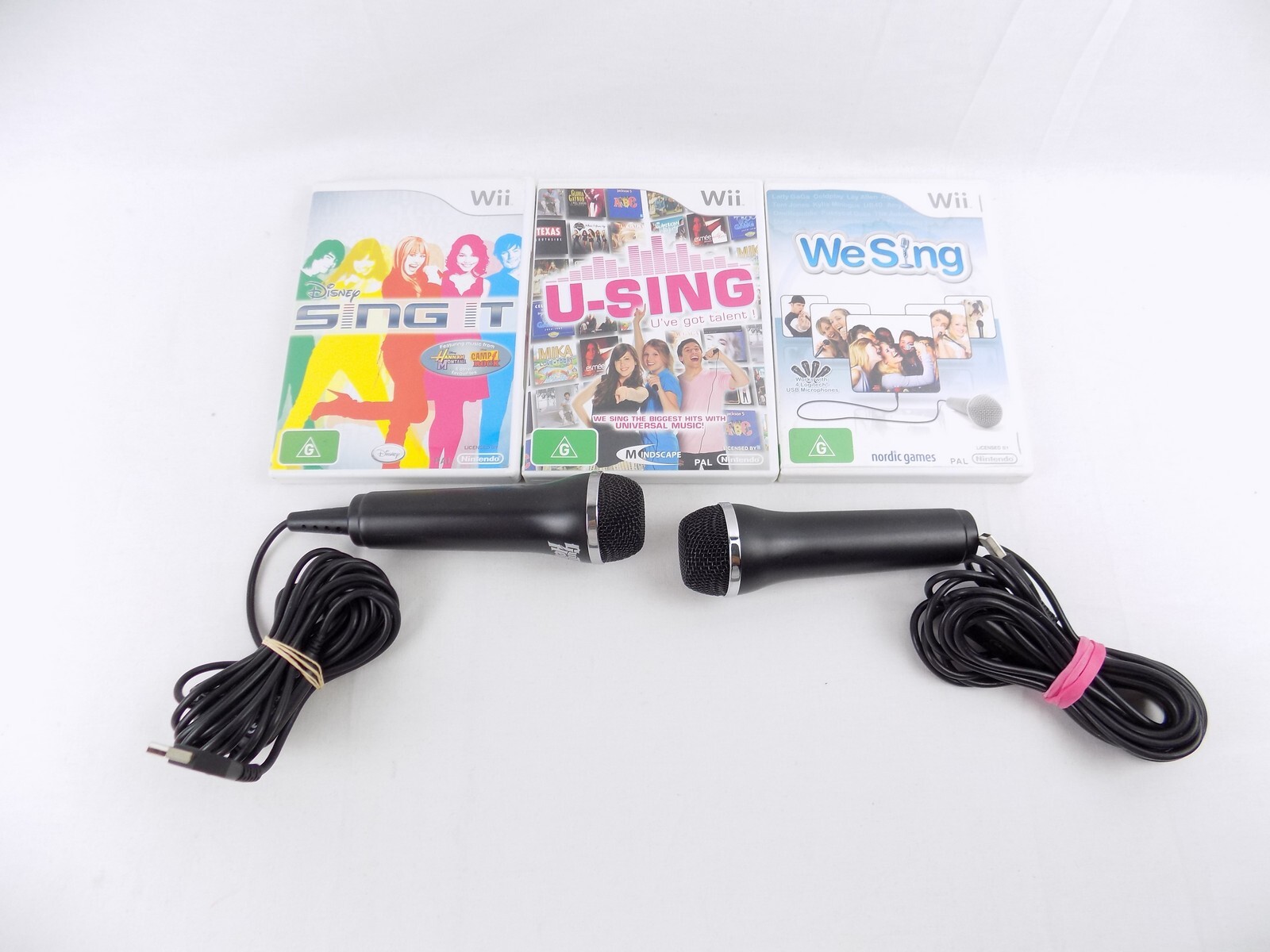 Nintendo Wii Singing Karaoke Bundle 2x Microphones + 3x Karaoke Singing
