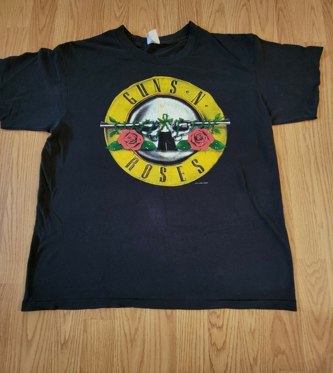 GUNS N' ROSES 1987 Tシャツ Amazon.com: Guns N' Roses Official 1987 Welcome to The Jungle T