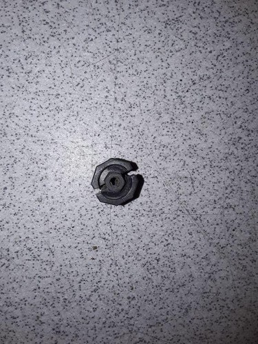 BMW 3 Touring E36 Rechte Scheinwerferhalter 63121387026 1.60 Petrol 33748244