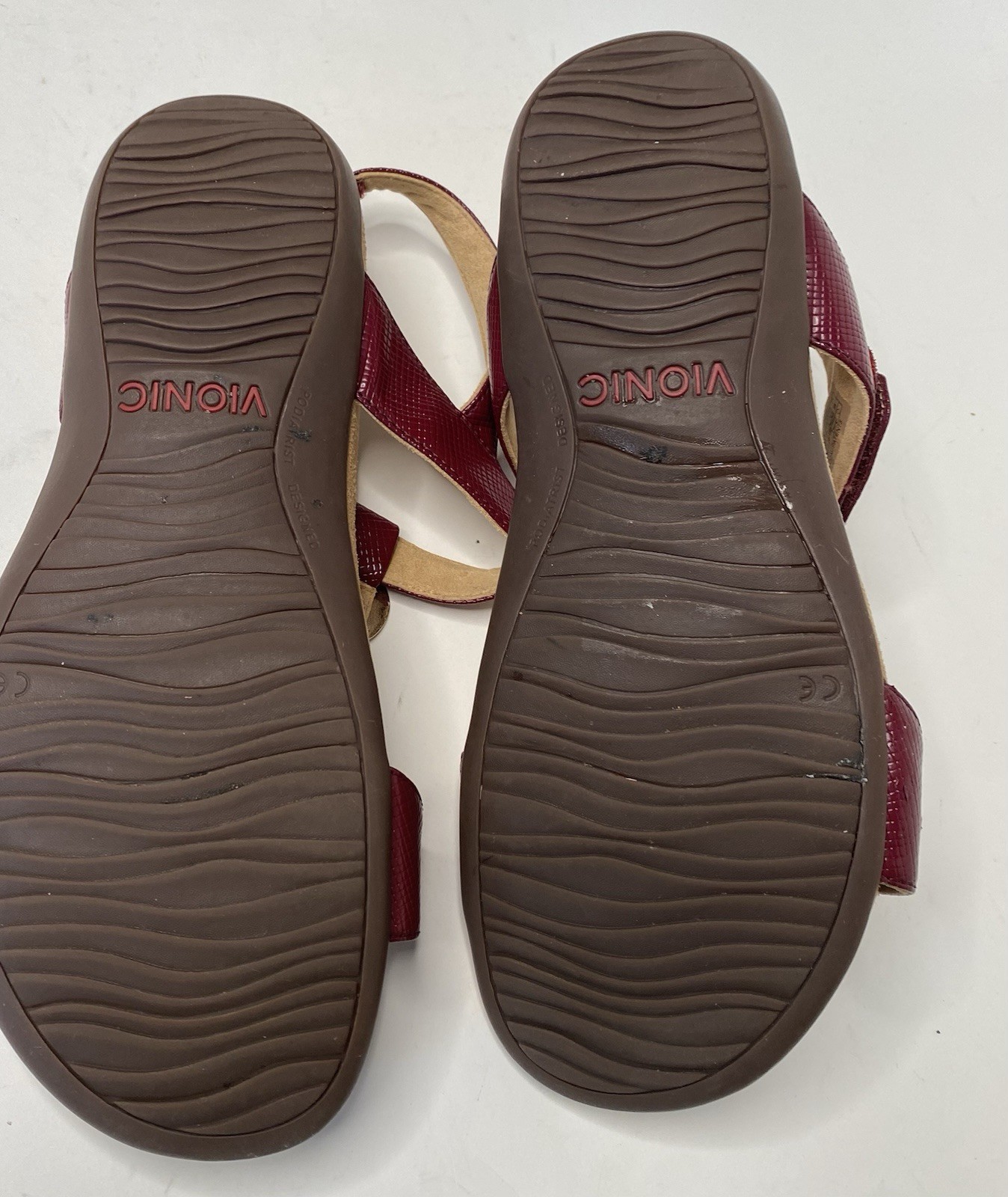 Vionic  Burgundy Adjustable Arch Support Comfort … - image 9