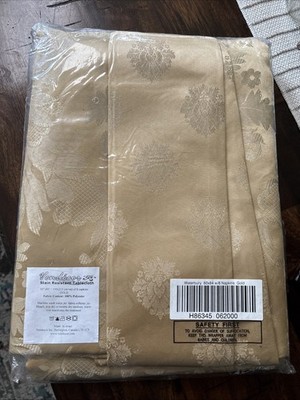Gold Damask Polyester Tablecloth 60''x84'' DuPont Teflon  tablecloth / 8 napkins