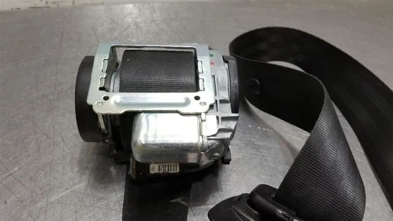 16 2016 LAND ROVER LR4 OEM DRIVER LELFT SEATBELT RETRACTOR BLACK 609301000 Foto 3 de 4