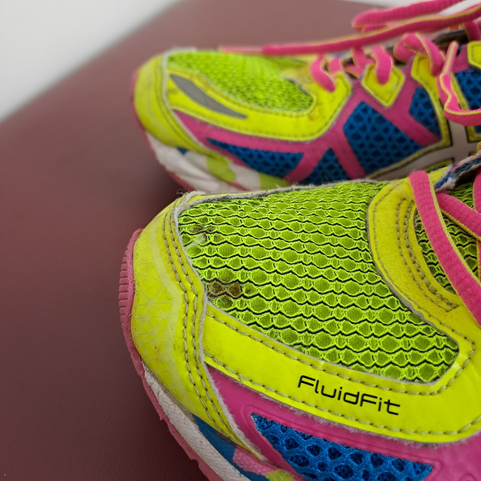 Asics Gel-Kayano 21 Running Shoes Womens Size 9 Neon/Pink Athletic Sneakers thumbnail 3