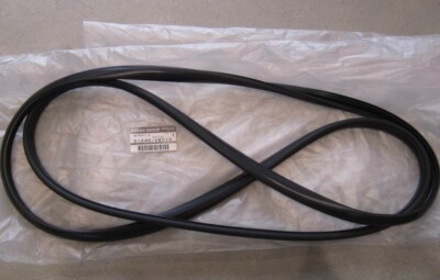 NISSAN GENUINE Weatherstrip-lid 91246 - VB010 | eBay