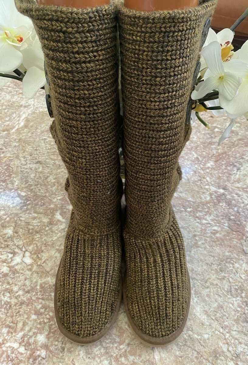 UGG Australia Women Classic Cardy Sheepskin Brown Knit Boot 5819