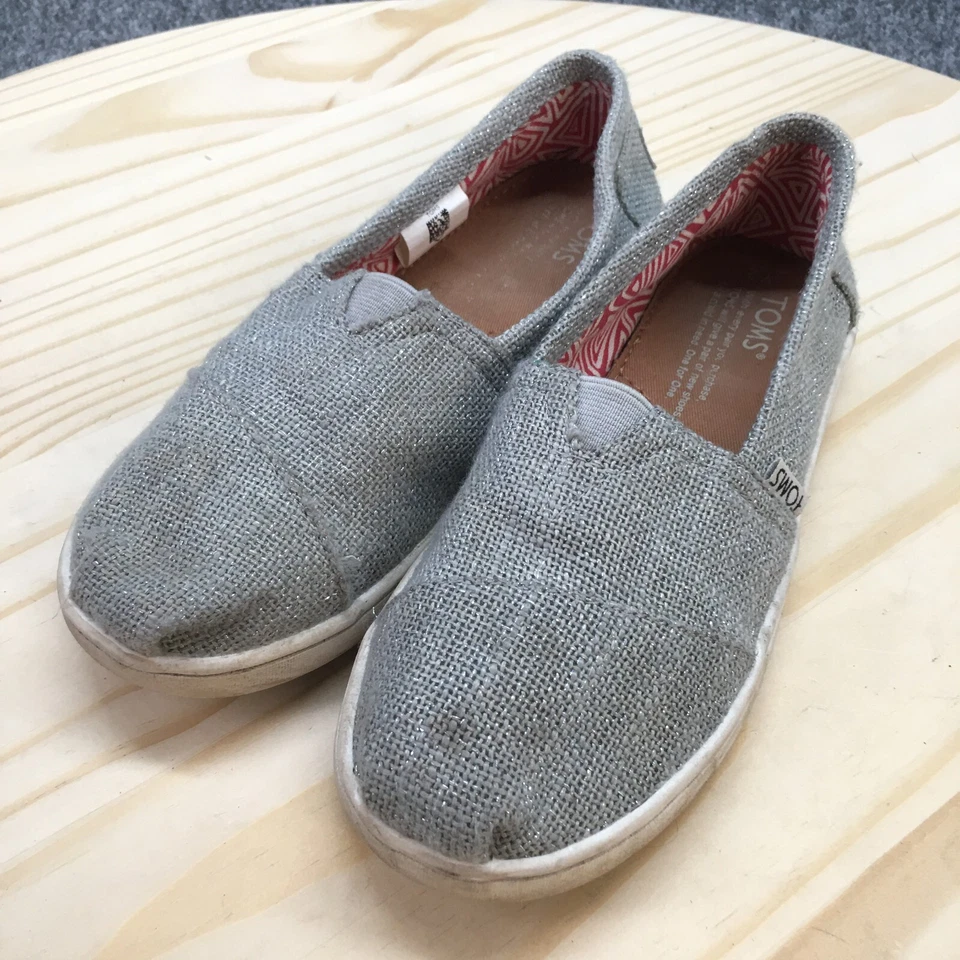 TOMS Zapatos Jóvenes 2 Niñas Alpargata Sin Cordones Mocasines Planos Gris Tela Informal Foto 3 de 4