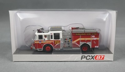 PCX87 PCX 870844 H0 1:87 Seagrave Attacker ''Queens'' New York Squad 270, 2013 NEU
