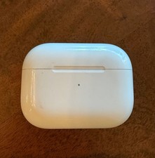 Apple AirPods Pro 2nd Gen - MagSafe Lightning Charging Case A2700 - CASE ONLY