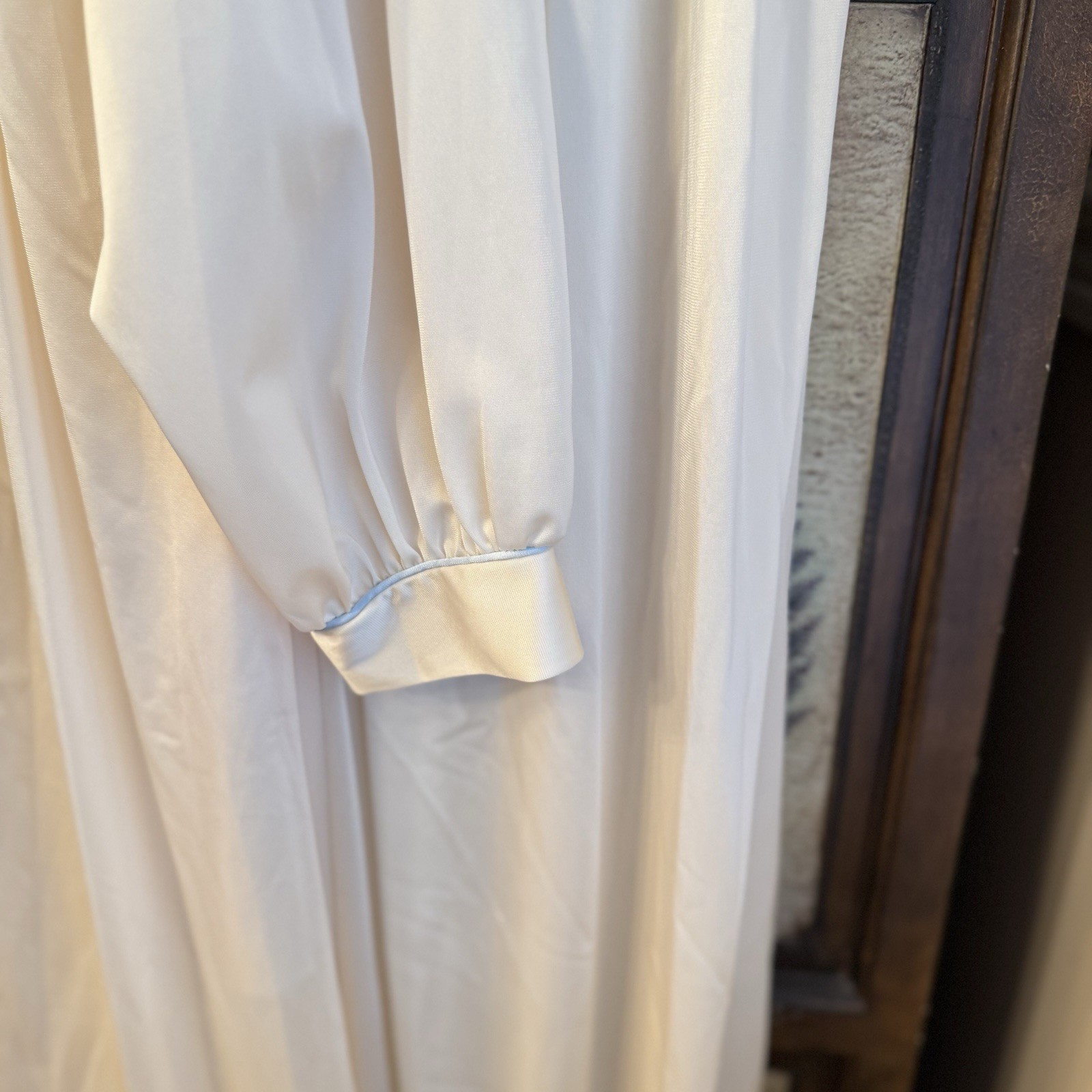 Vtg Ivory Shadowline Nightgown & Robe Set Embroidered & Blue Piping EUC Sz LG